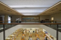 岡山市立中央図書館