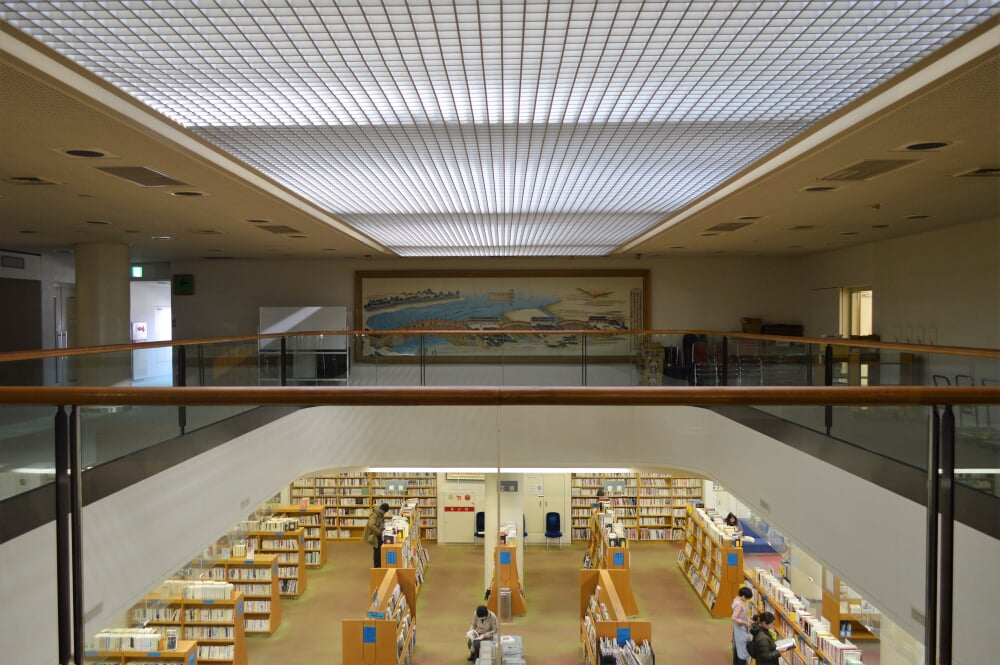 岡山市立中央図書館の写真1