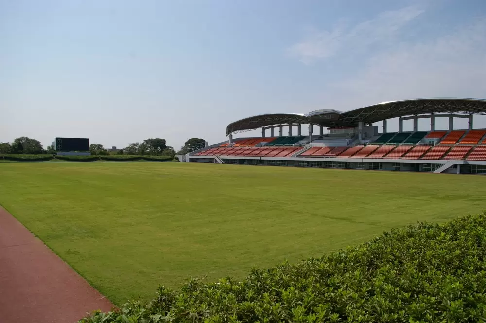 光明寺公園球技場の写真1