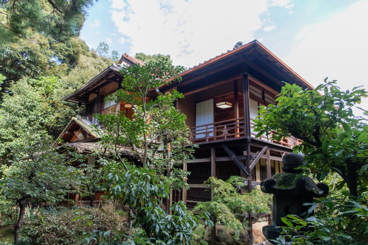 東山荘庭園の写真1