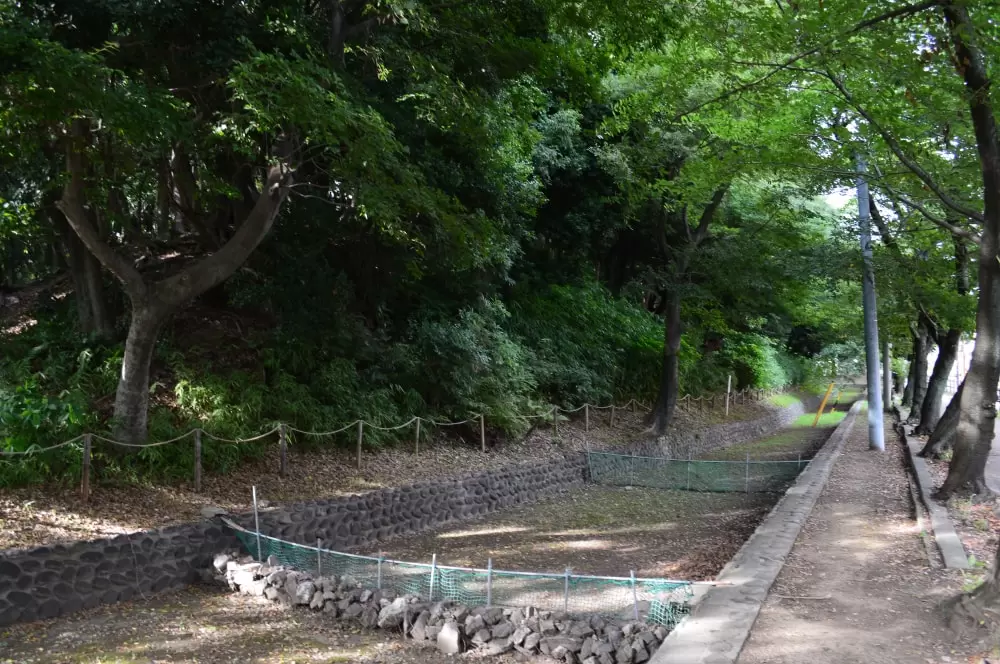 断夫山古墳の写真1