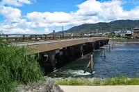 宇治橋