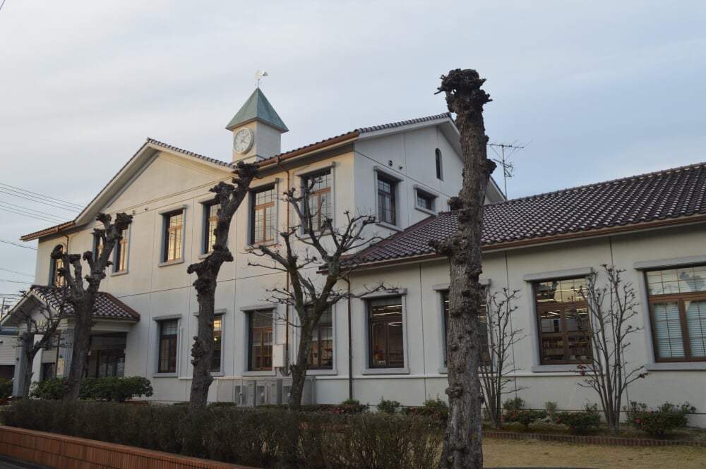 多治見市子ども情報センターの写真1