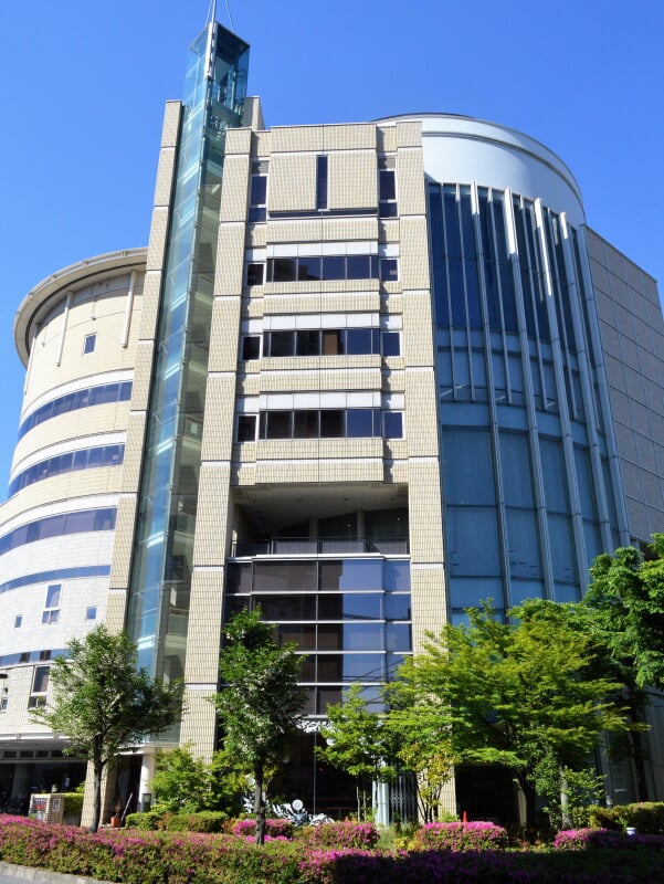 多治見市図書館の写真6