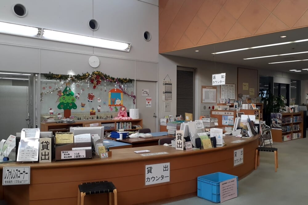大野町図書館の写真3