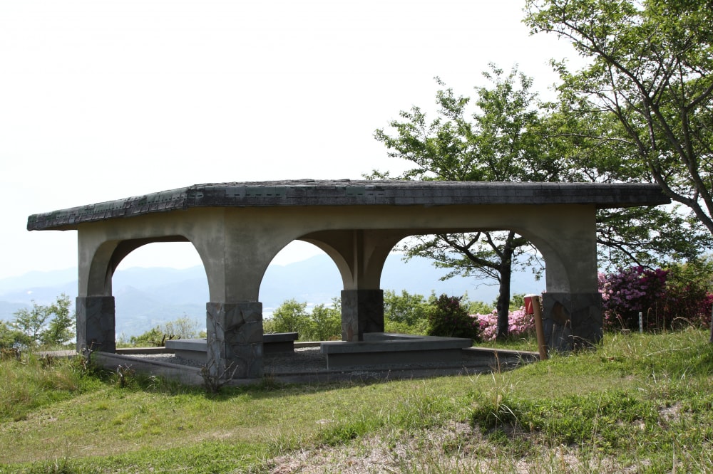 夕立受山の写真2