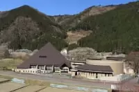 根尾谷地震断層観察館