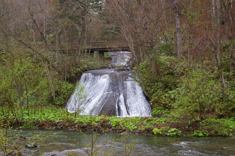 ラルマナイの滝の写真1