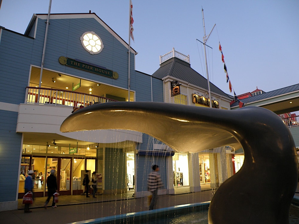 横浜ベイサイドマリーナの写真2