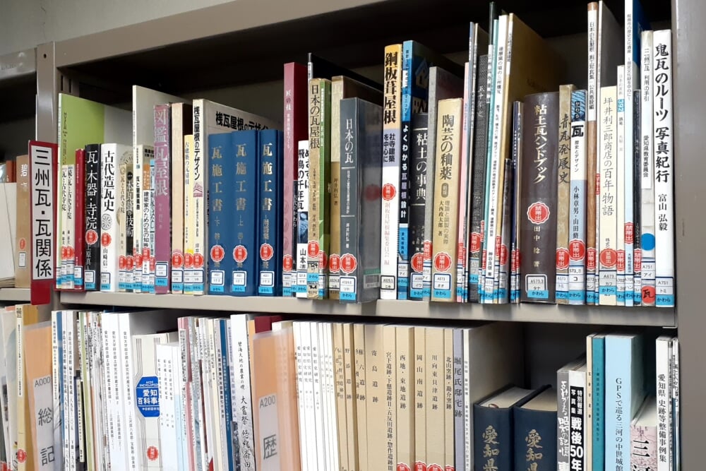 高浜市立図書館の写真3