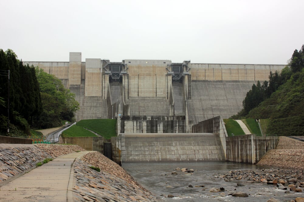 尾原ダムの写真1