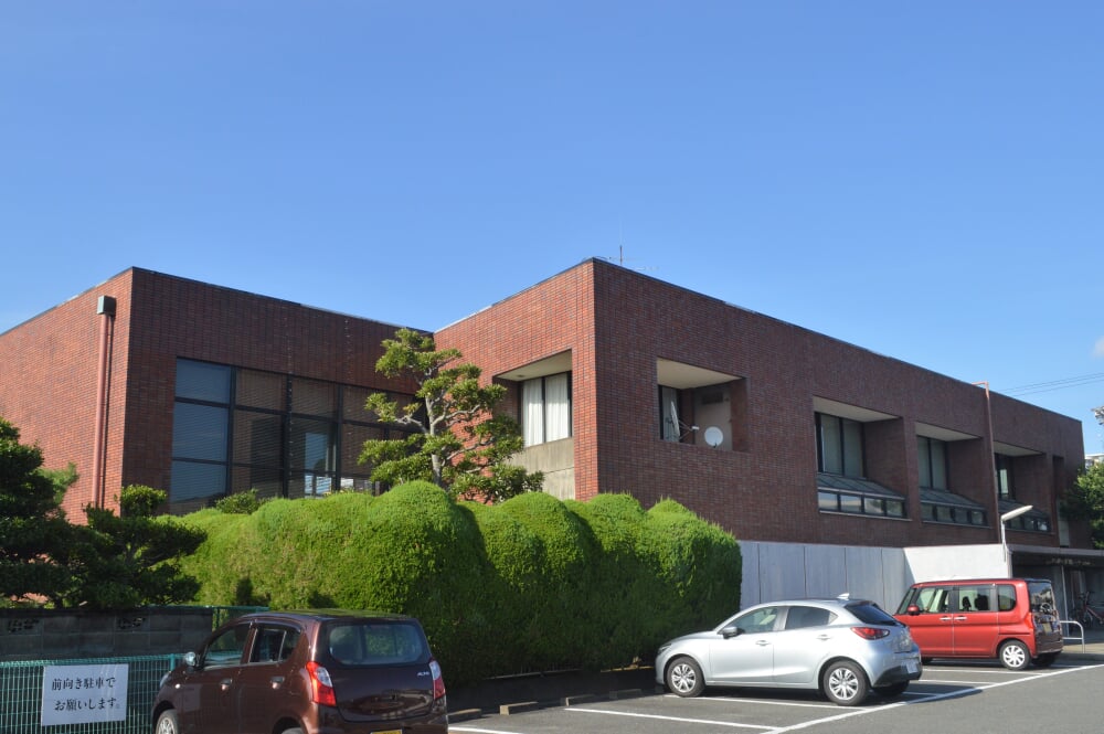 尾西図書館の写真3