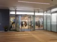 土浦市立図書館