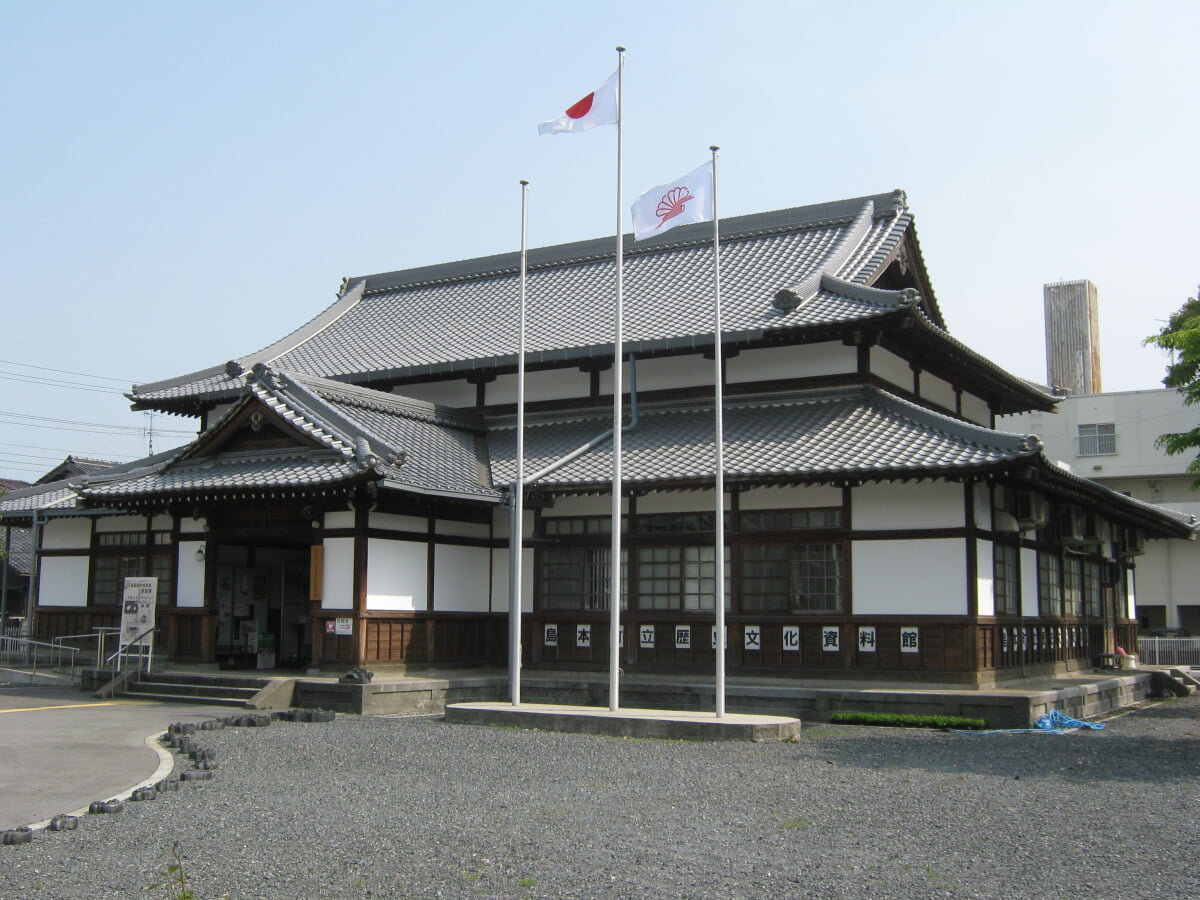 島本町立歴史文化資料館の写真1