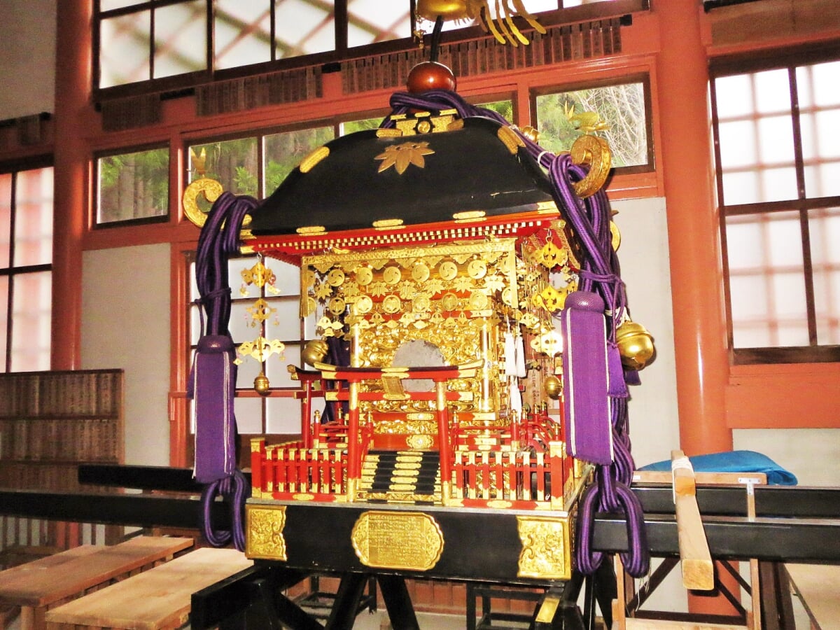 尾崎神社の写真3