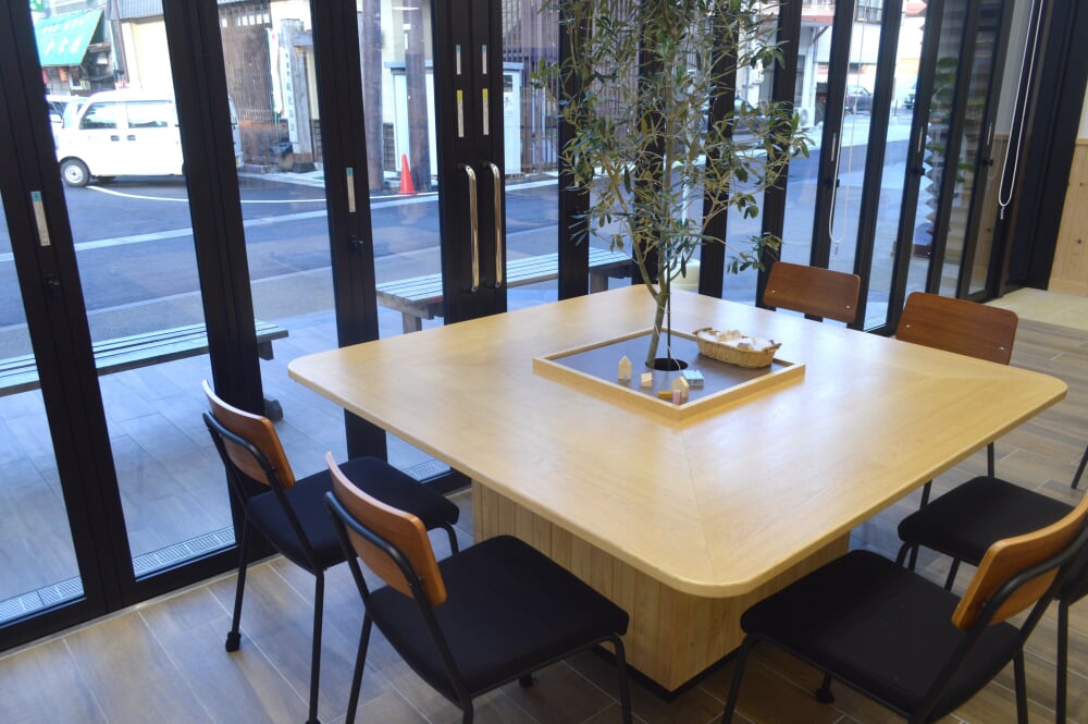 木曽町図書館の写真4