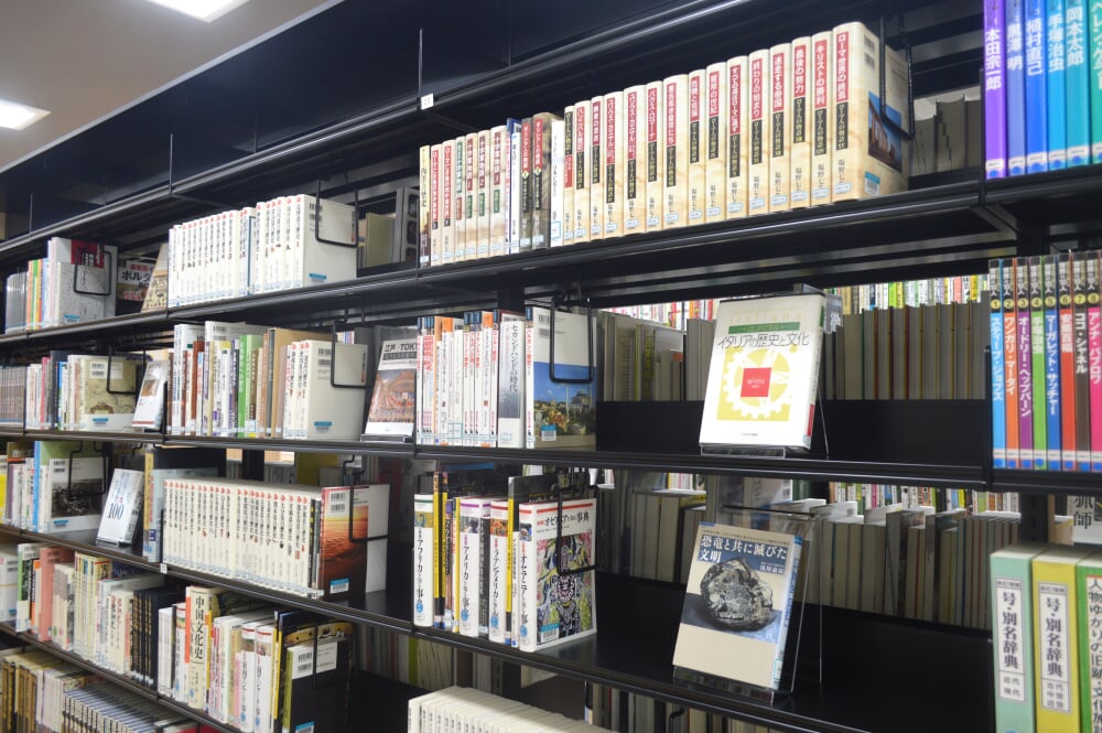木曽町図書館の写真5