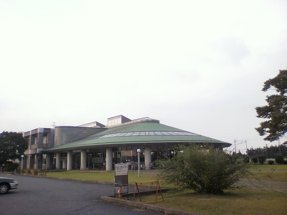 つくばみらい市立図書館の写真1