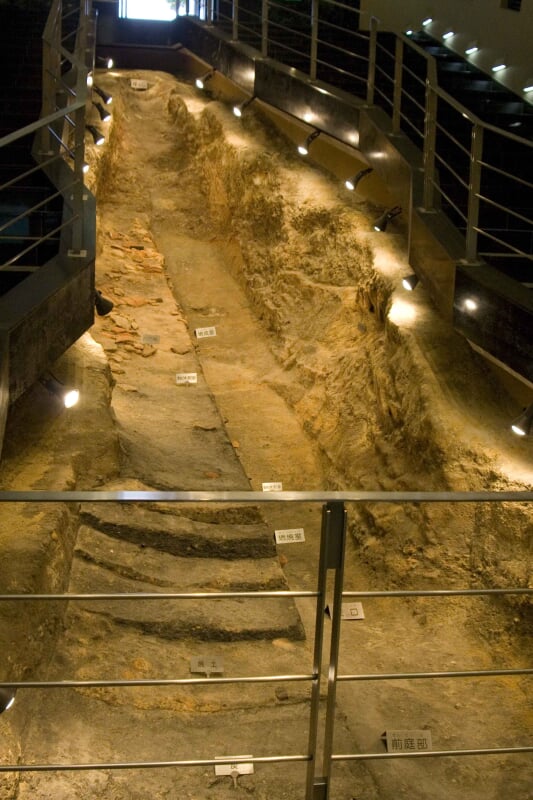 史跡新池 ハニワ工場公園の写真2