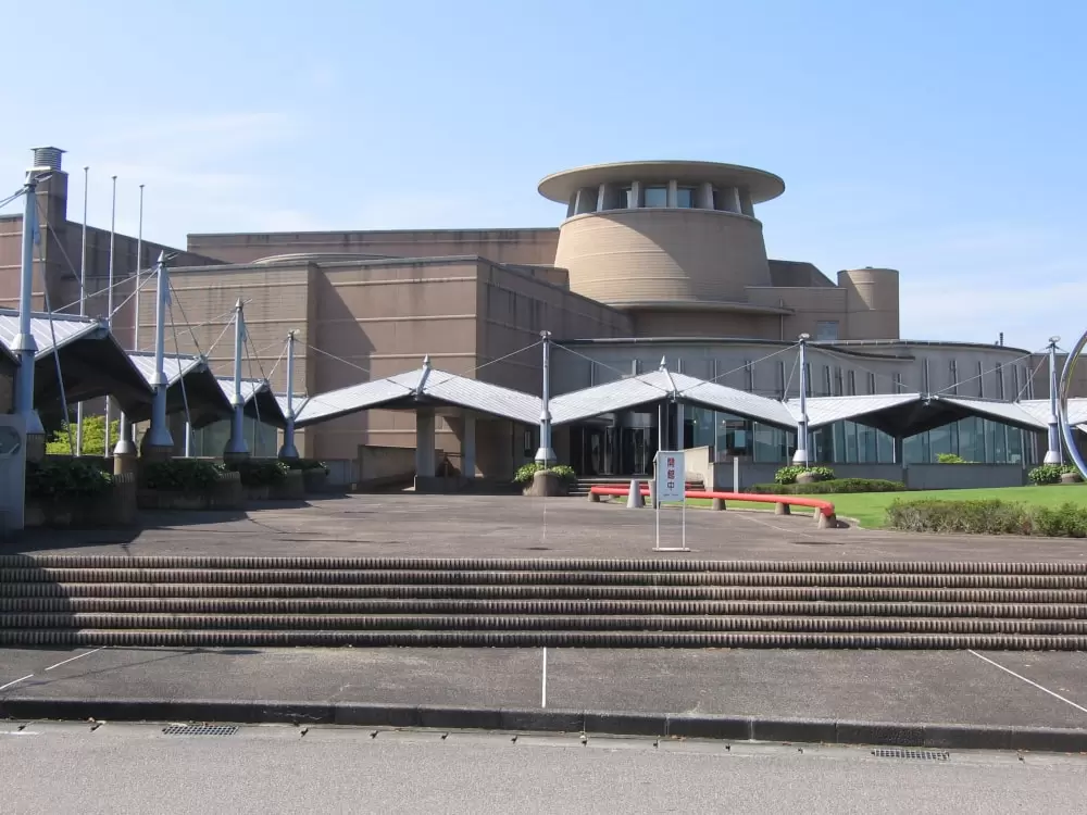 高岡市美術館の写真1