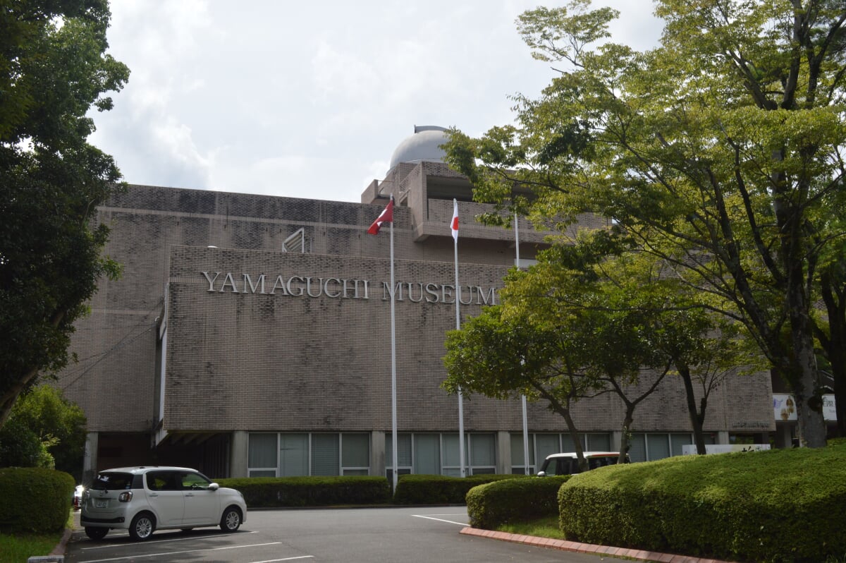 山口県立山口博物館の写真3