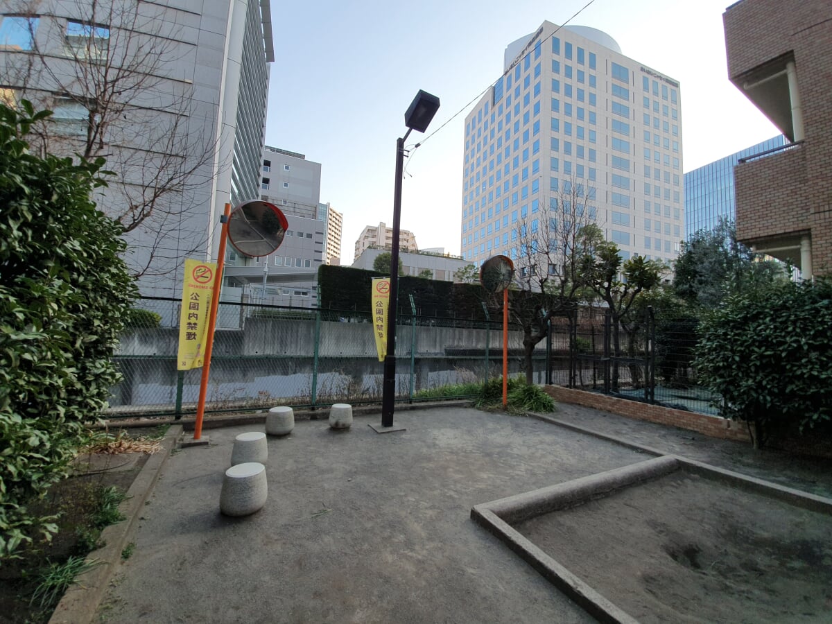 広尾一丁目児童遊園地の写真3